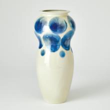 Global Views Company 7.10586 - Spots Vase - White with Blue Spots