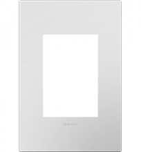 Legrand AWP1G3PW4 - adorne? Powder White One-Gang-Plus Screwless Wall Plate with Microban?