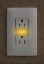 Legrand Radiant NTL885TRAMBERW - AMBER NIGHT LIGHT+2 15A TR